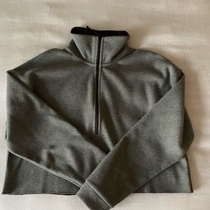 Lole cropped sweater